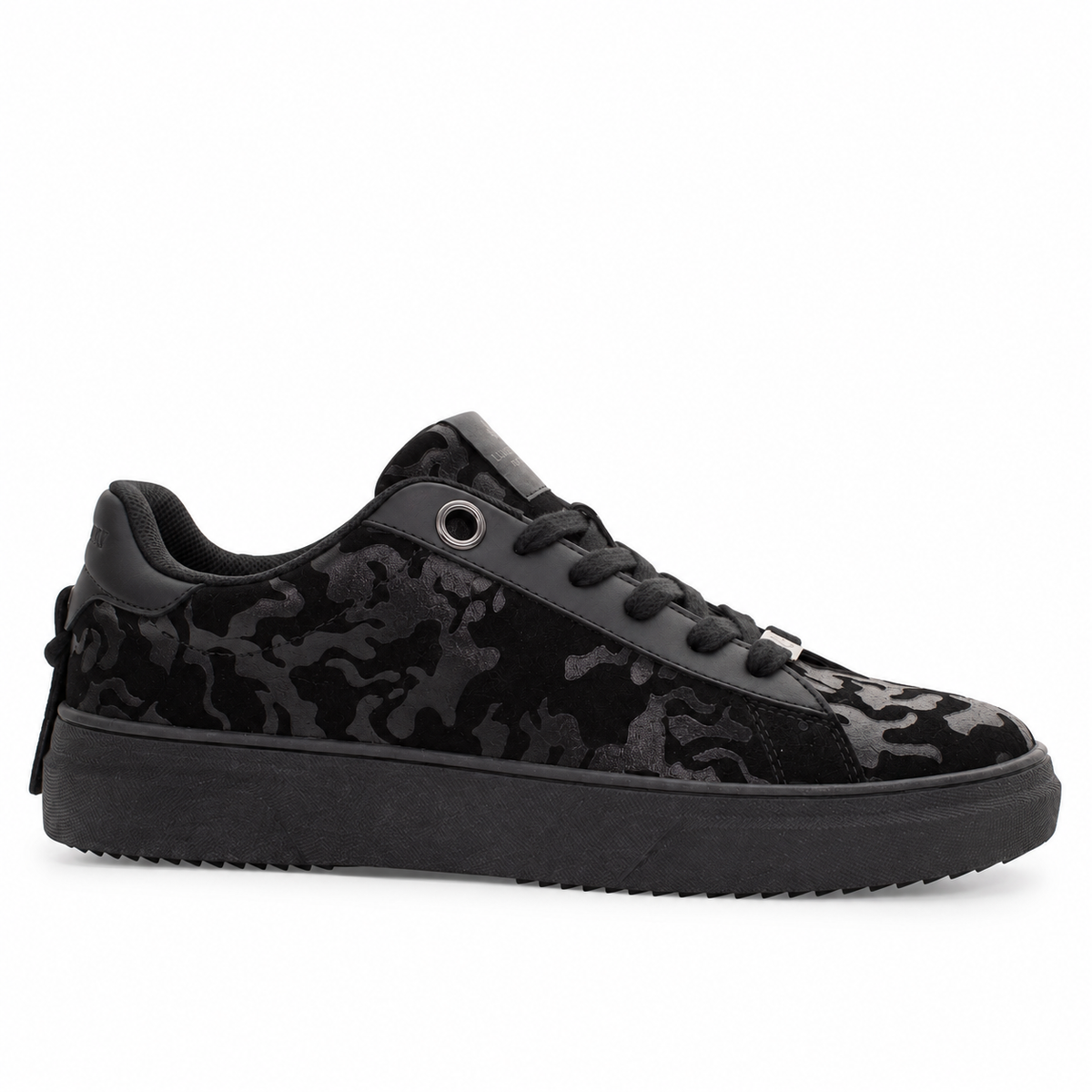 Lumberjack Geller Women's Textured Camo Sneakers in Black